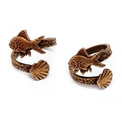 10895b-brass-adjustable-ring-with-fish-and-shell.jpg